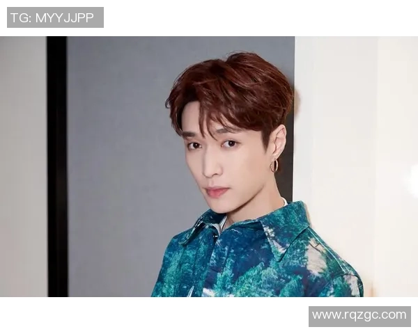 张艺兴倾心足球巨星揭秘 他最喜爱的球员是谁背后的故事