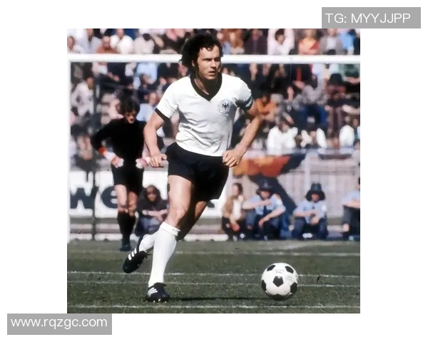 德国足球传奇球星盘点 从贝肯鲍尔到克洛泽的辉煌历程 德国足球传奇球星盘点 从贝肯鲍尔到克洛泽的辉煌历程